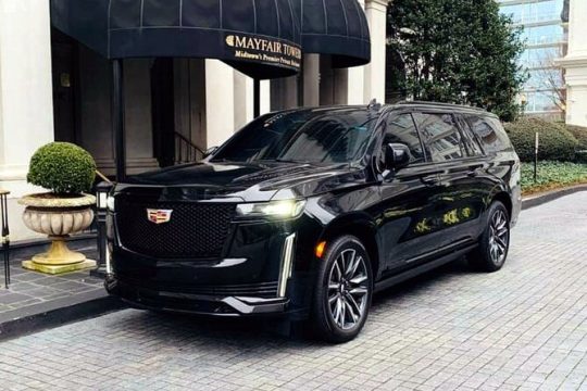 Private Transfer: New York to J.F. Kennedy Airport JFK in Luxury SUV