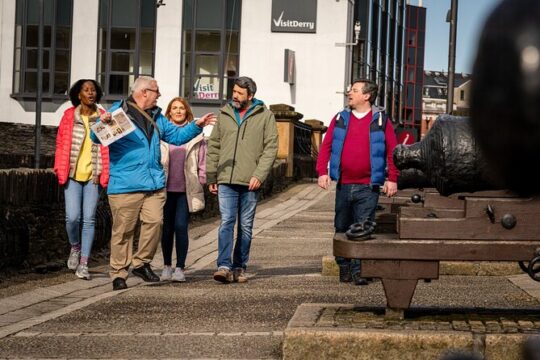 Derrie Danders - City Walls History Walking Tours
