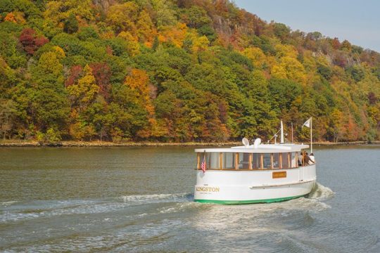 New York Fall Foliage Cruise up the Hudson River