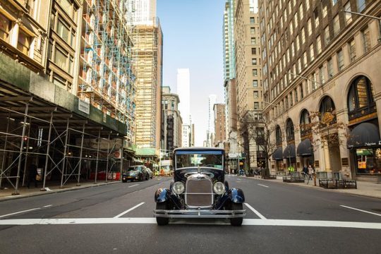 1 Hour - NYC Private Classic Car Experience - Midtown