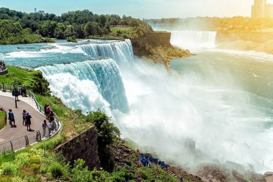 Niagara Falls 3-Day Tour From New York by Train(Roundtrip)