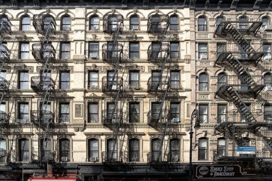 Secrets of the Lower East Side Tour and Tasting in New York City