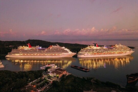 Private Transfer from Brooklyn Port to New York Airport (JFK)
