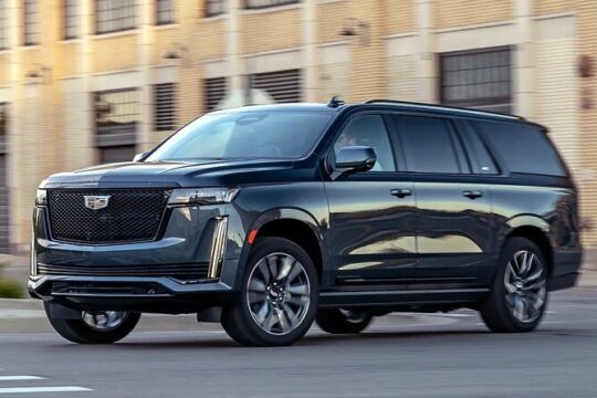 Departure Transfer: New York to Newark Airport EWR by Luxury SUV