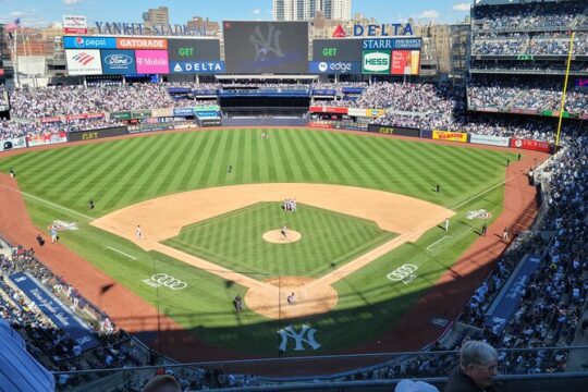 Food For Fans Guided Baseball Game Yankee Stadium Experience Tour-From Manhattan
