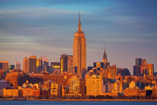 90-Minute Statue of Liberty Sightseeing Cruise from Midtown NYC