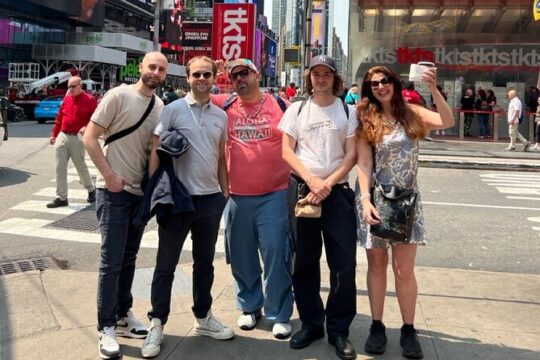 NY: Unforgettable Walking Tour Through NYC’s Icons